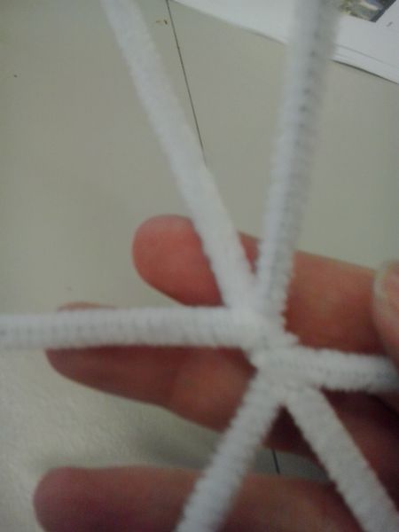 File:Pipe Cleaner Connector 6.jpg