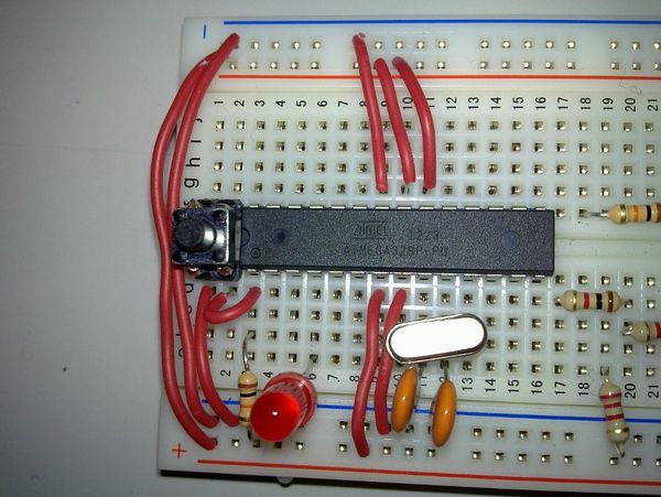 Arduino on a breadboard - NURDspace